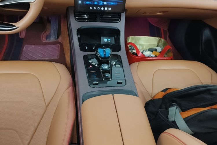 BYD Han 2022 car image #14