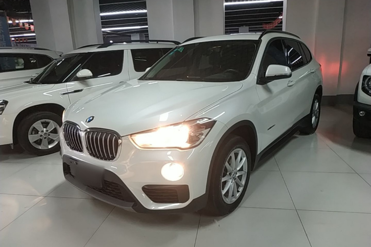 BMW X1 2017 #2 BMW X1 2017 car image #2