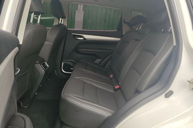 GEELY Vision X6 2020 car image #17