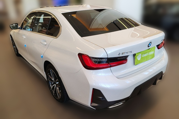 BMW 3 Series 2023 car image #5