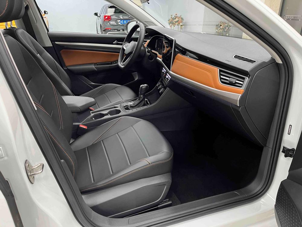 Volkswagen Bora 2022 صورة سيارة #14