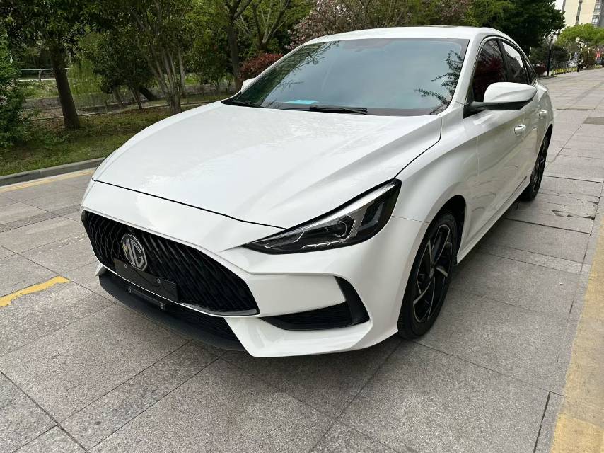 MG 5 2021 immagine di auto 