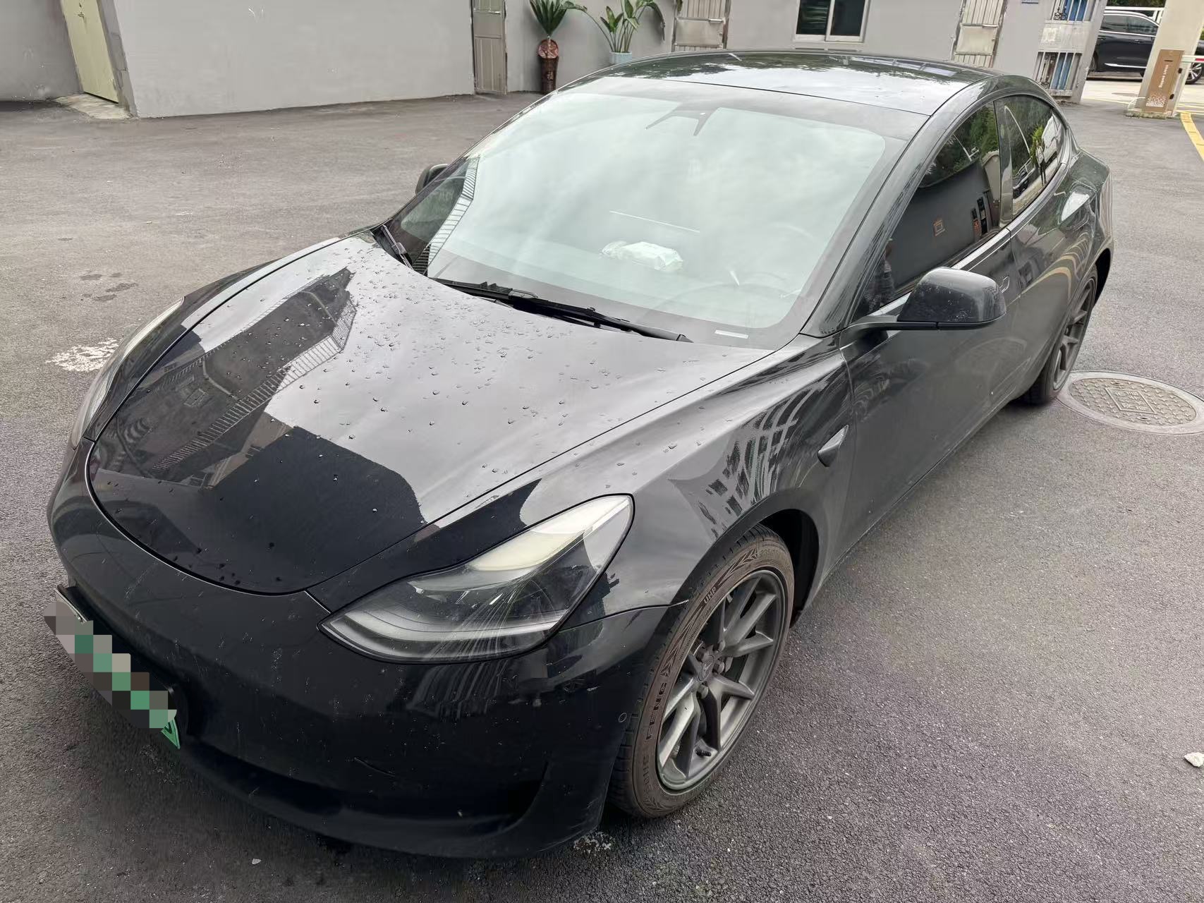 Tesla Model 3 2021 car image 