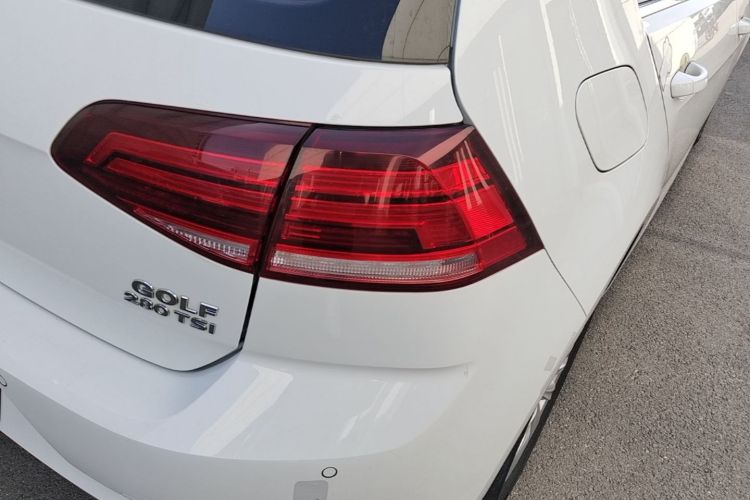 Volkswagen Golf 2019 #8 Volkswagen Golf 2019 car image #8