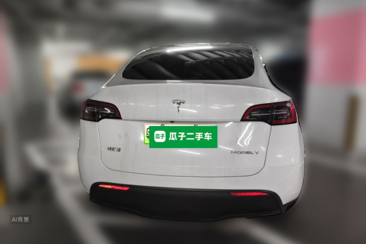 Tesla Model Y 2023 #6 Tesla Model Y 2023 car image #6