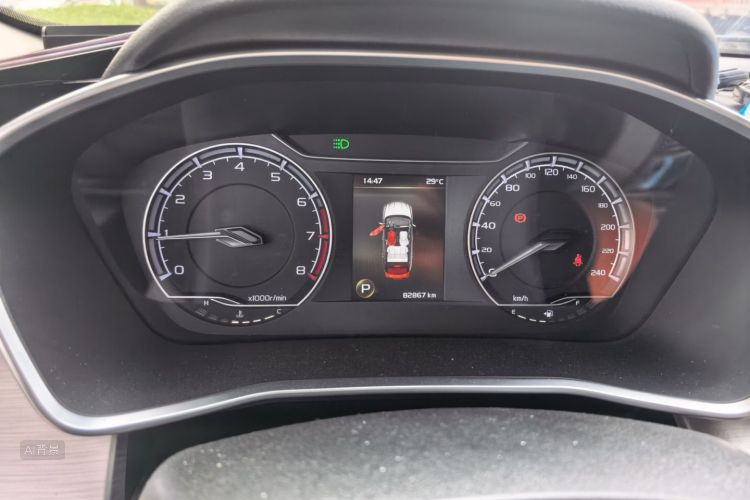 GEELY Coolray 2020 #14 GEELY Coolray 2020 صورة سيارة #14