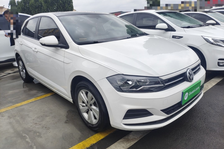 Volkswagen Polo 2020 car image #4