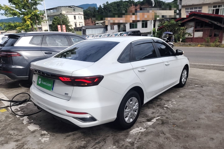 GEELY Emgrand 2025 #7 GEELY Emgrand 2025 car image #7
