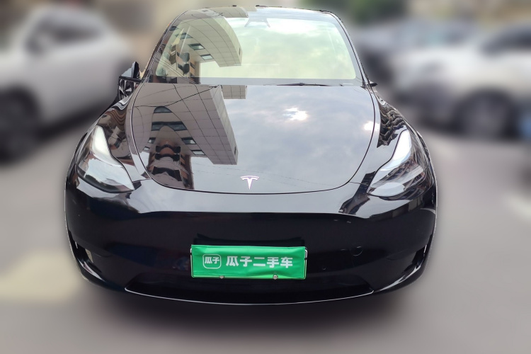 Tesla Model Y 2022 #3 Tesla Model Y 2022 car image #3
