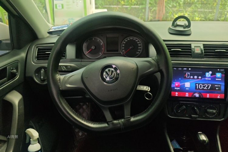 Volkswagen Santana 2018 car image #12