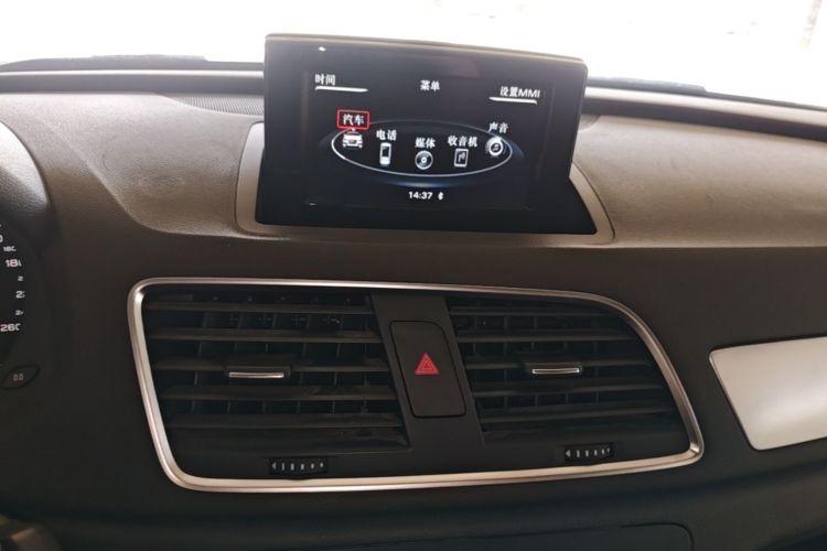 Audi Q3 2018 #13 Audi Q3 2018 car image #13