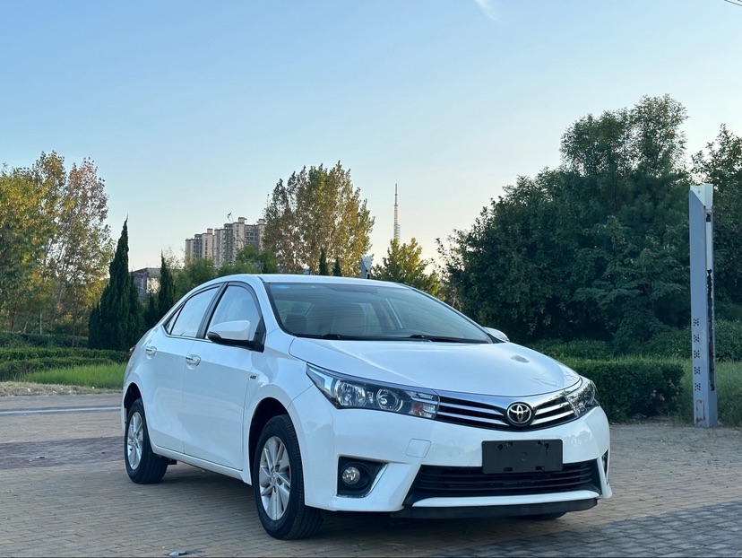 Toyota Corolla 2015 #3 Toyota Corolla 2015 car image #3