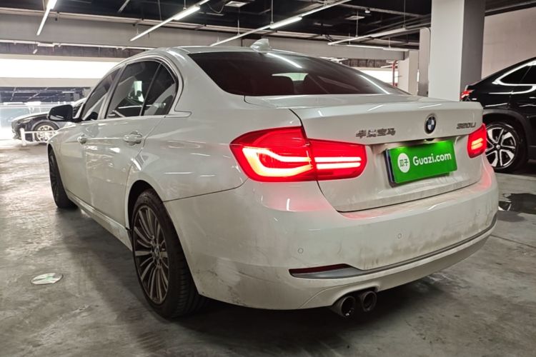 BMW 3 Series 2018 car image #5
