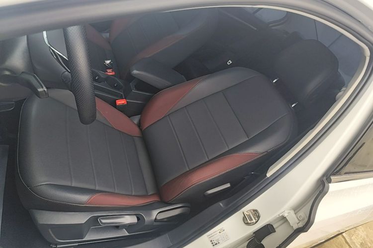 Volkswagen Bora 2020 car image #15