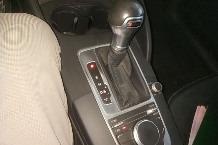 Audi A3 2015 immagine di auto #14