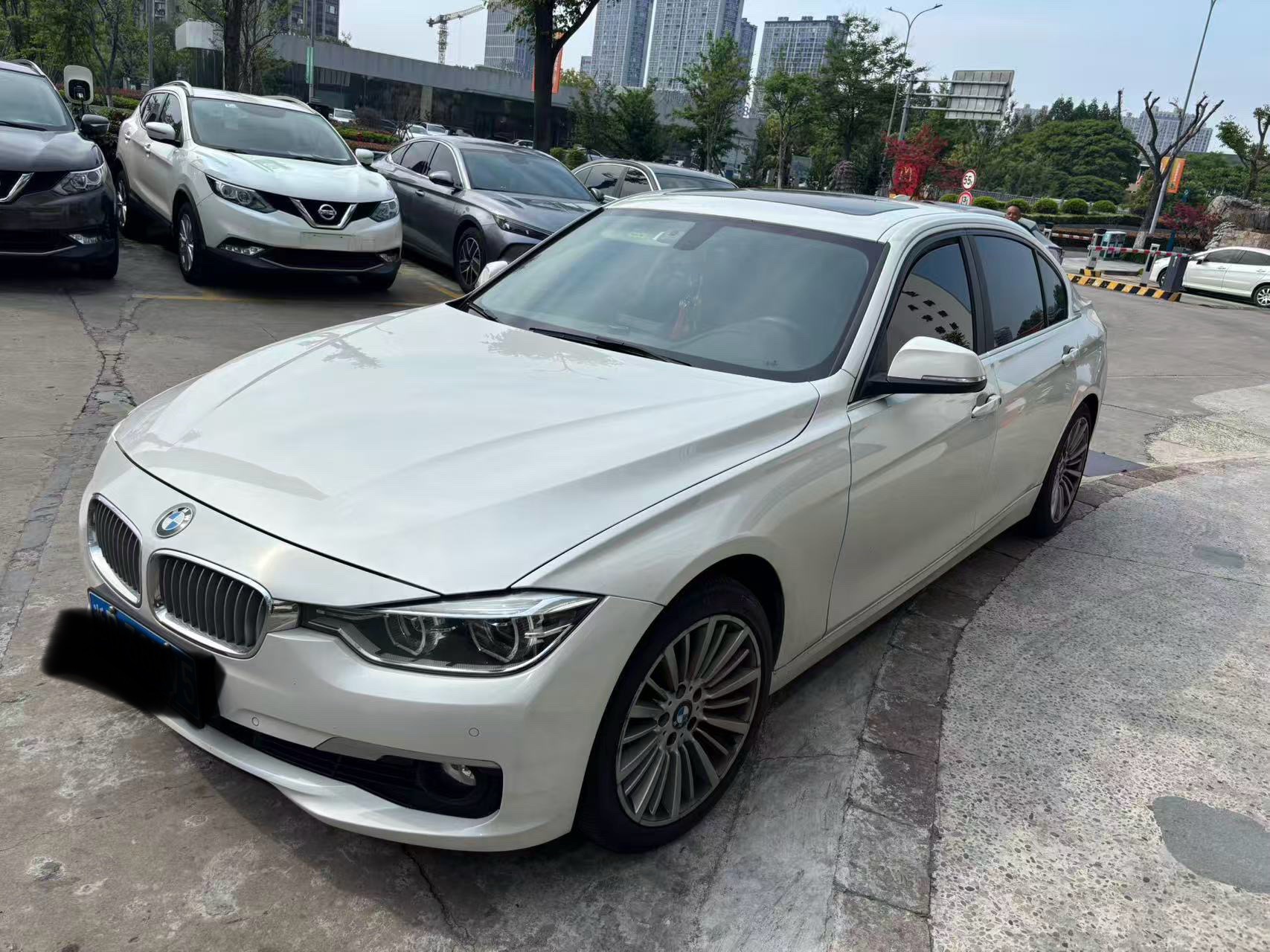 BMW 3 Series 2017 BMW 3 Series 2017 car image
