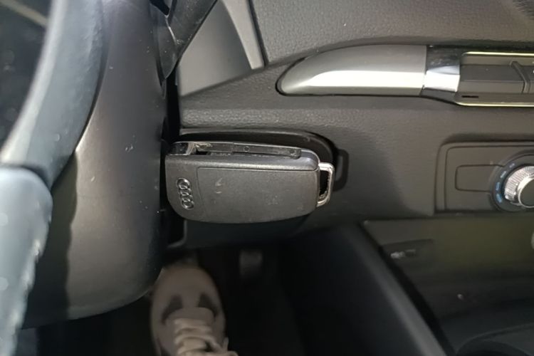 Audi A3 2019 immagine di auto #9