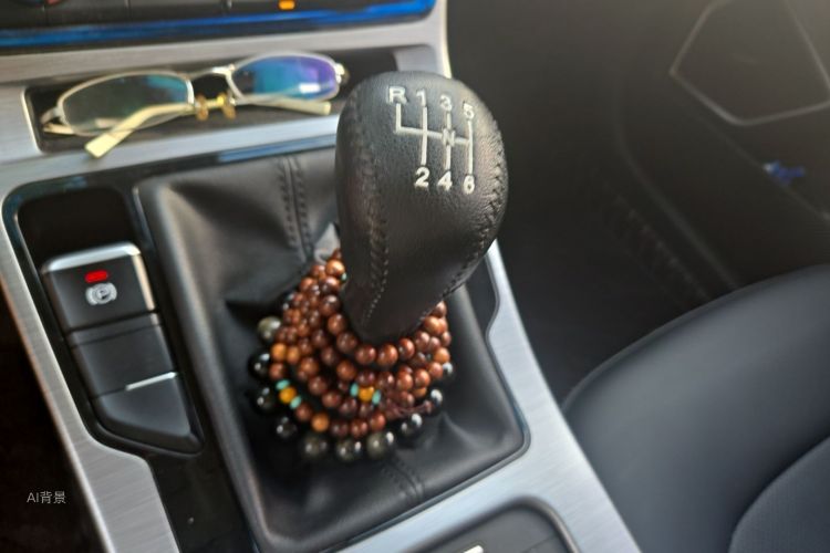 GEELY Emgrand GS 2020 car image #16