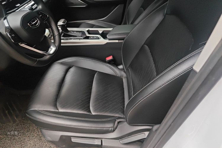GEELY Emgrand 2022 #17 GEELY Emgrand 2022 car image #17