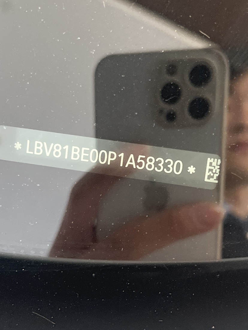 BMW i3 2023 car image #8