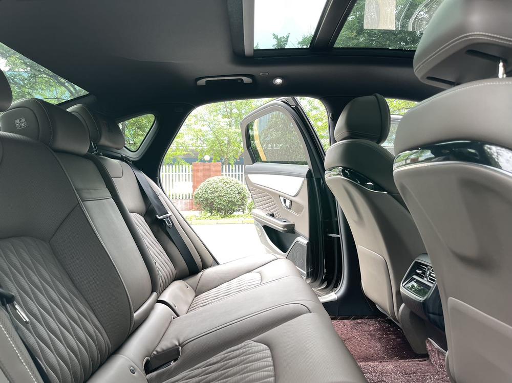 BYD Han 2024 car image #12