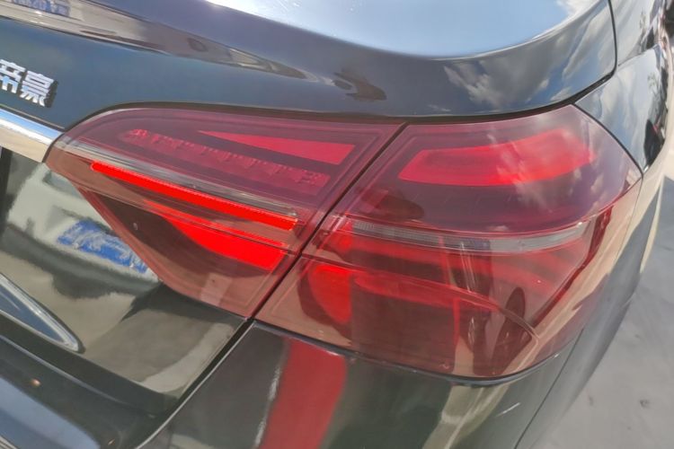 GEELY Emgrand 2018 #8 GEELY Emgrand 2018 imagen de coche #8