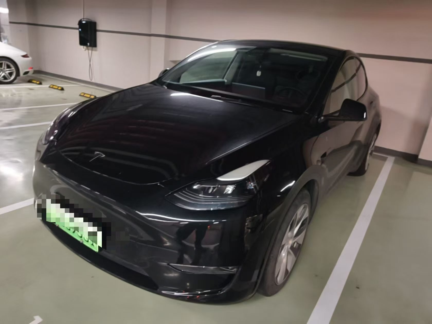 Tesla Model Y 2021 Tesla Model Y 2021 car image