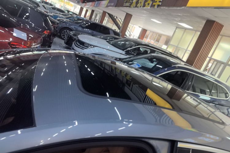 BYD Han 2022 immagine di auto #22