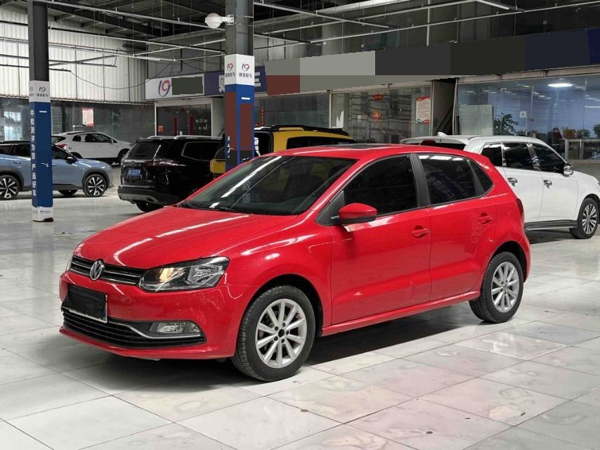 Volkswagen Polo 2015 Volkswagen Polo 2015 car image