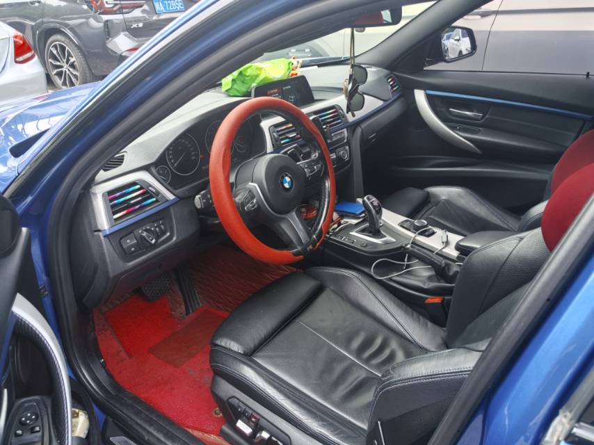 BMW 3 Series 2019 #6 BMW 3 Series 2019 car image #6