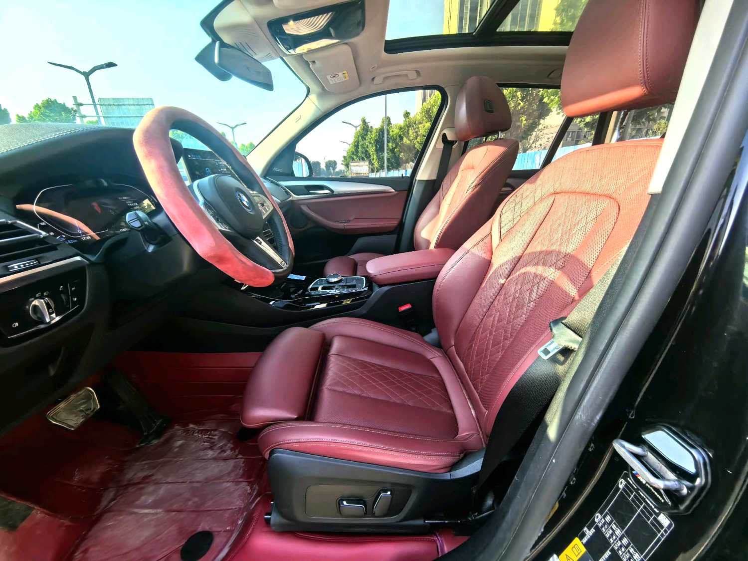 BMW iX3 2024 immagine di auto #3