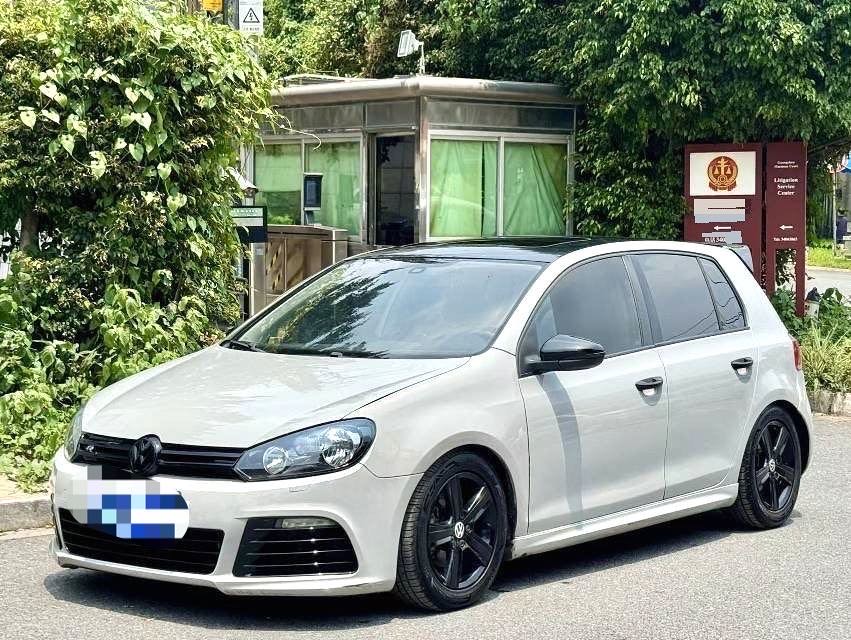 Volkswagen Golf 2011 Volkswagen Golf 2011 car image