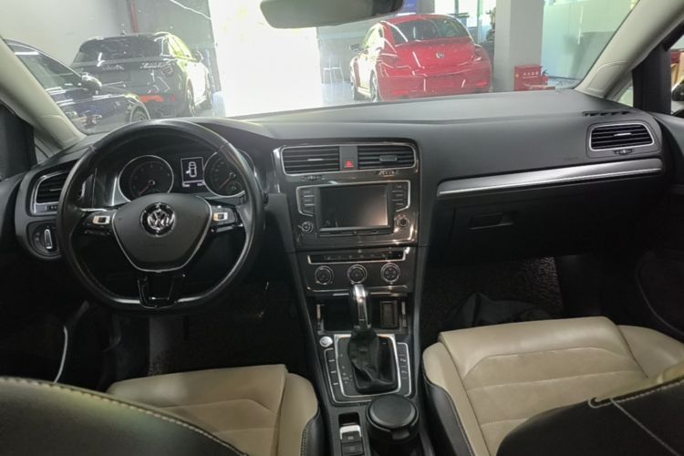 Volkswagen Golf 2017 #10 Volkswagen Golf 2017 car image #10