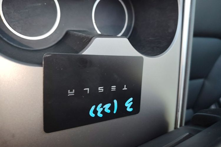 Tesla Model 3 2023 imagem de carro #14