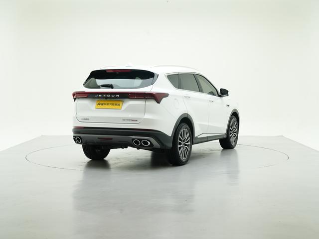 Jetour X70 PLUS 2025 #2 Jetour X70 PLUS 2025 car image #2