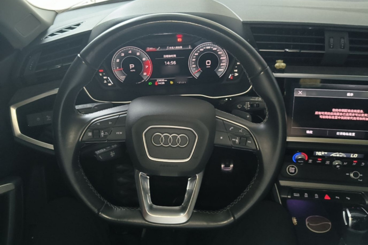 Audi Q3 2022 #11 Audi Q3 2022 car image #11