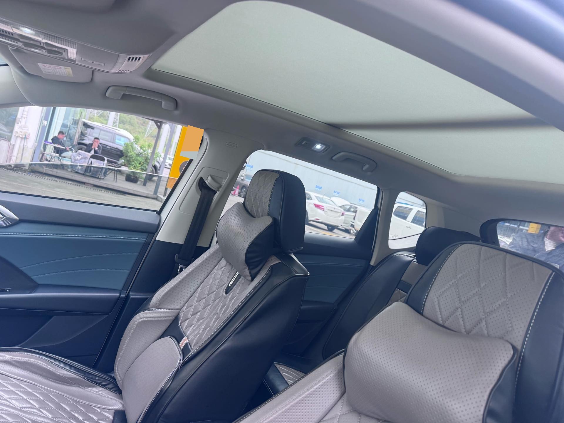 2023 #4 2023 immagine di auto #4