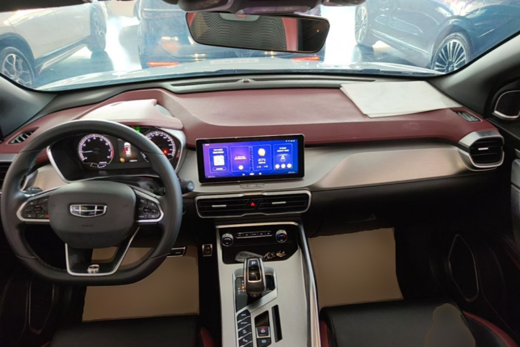 GEELY Coolray 2021 #10 GEELY Coolray 2021 car image #10