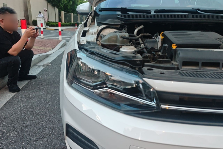 Volkswagen Polo 2022 car image #8