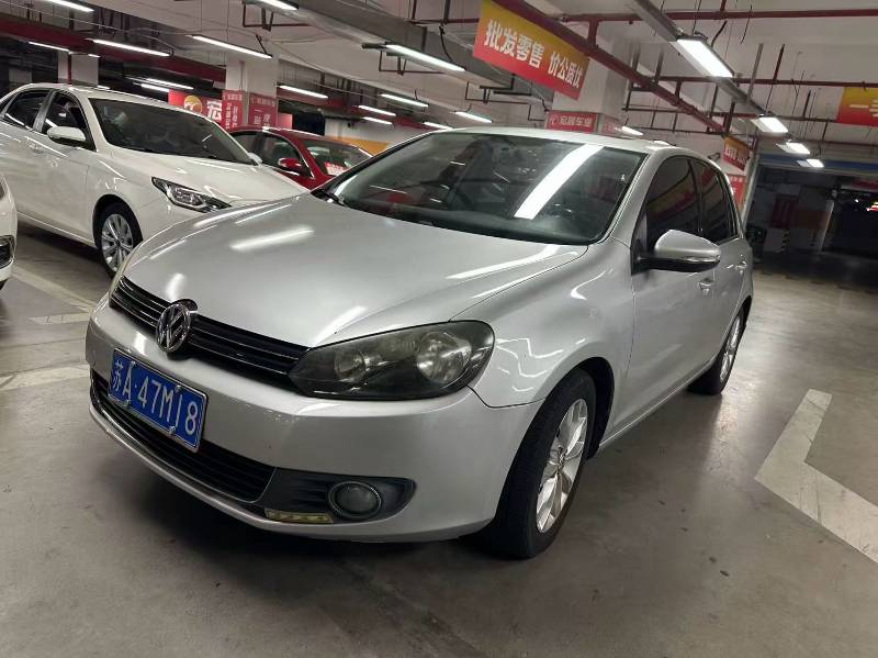Volkswagen Golf 2014 Volkswagen Golf 2014 car image