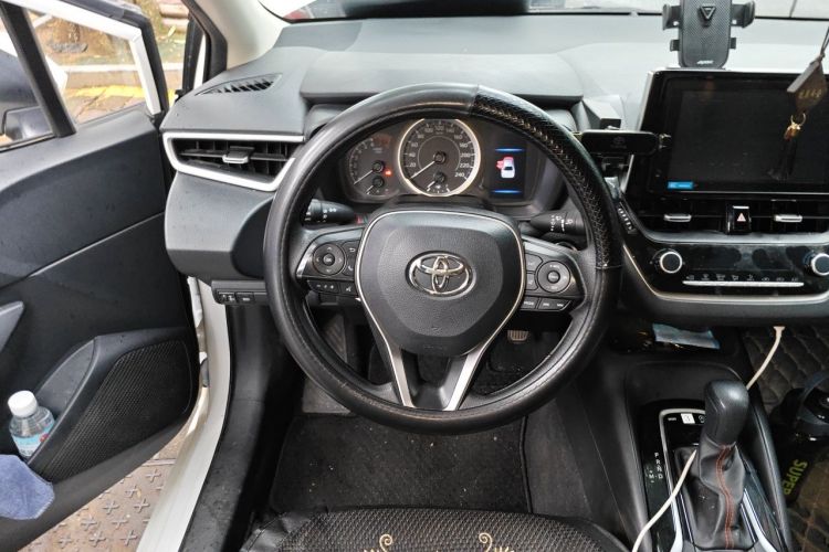 Toyota Corolla 2022 car image #11
