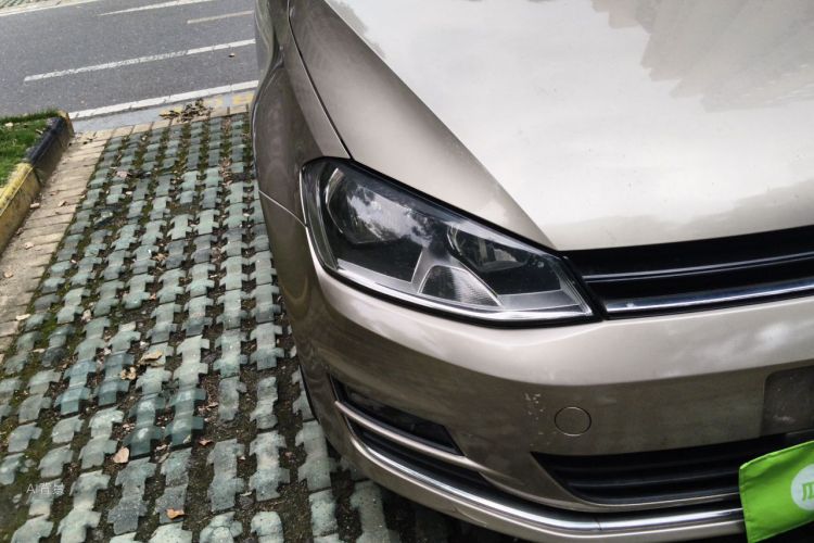 Volkswagen Golf 2016 car image #8
