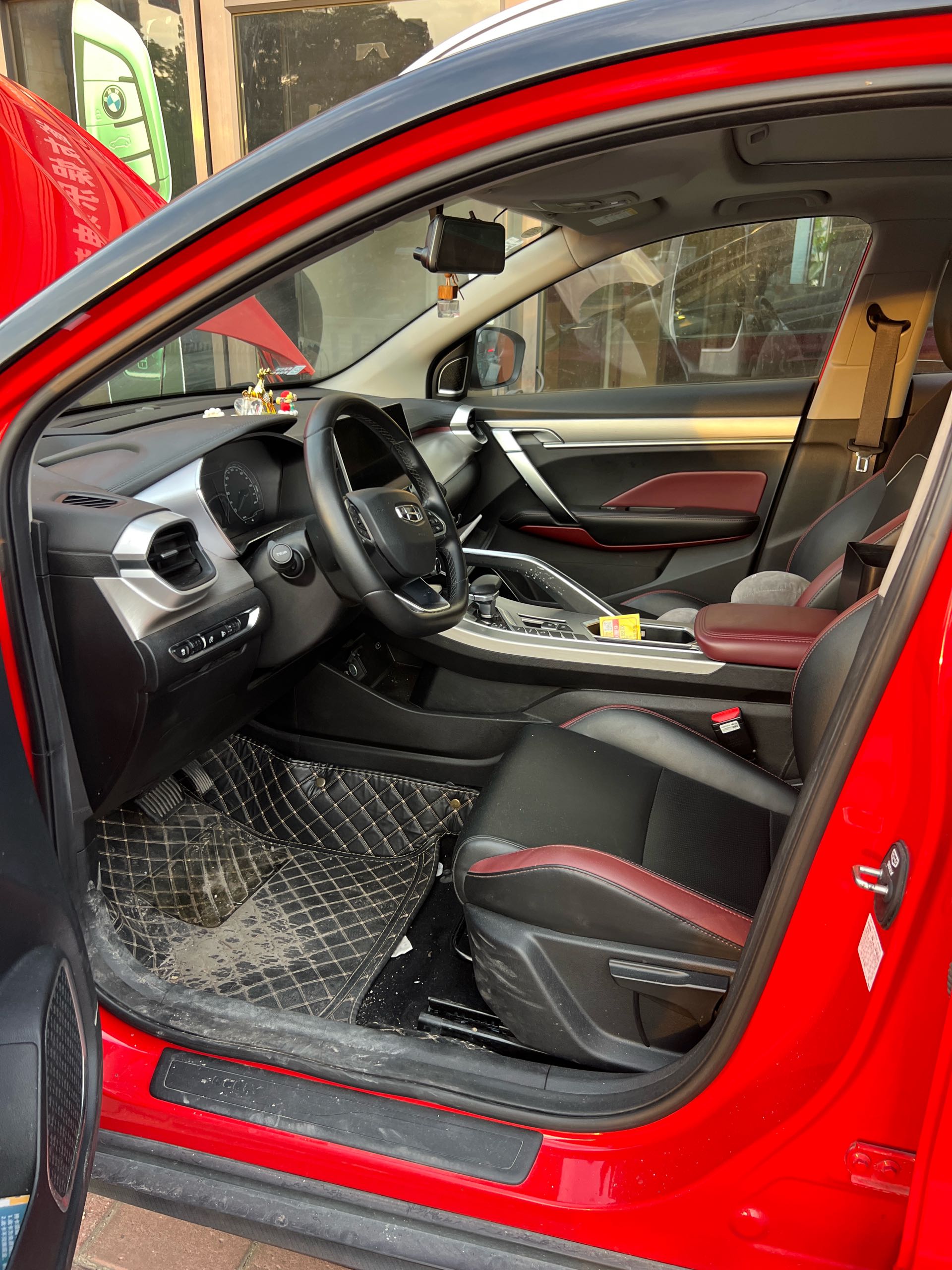 GEELY Coolray 2022 #4 GEELY Coolray 2022 car image #4
