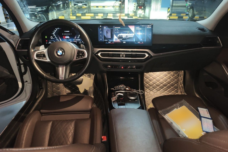 BMW 3 Series 2023 car image #7