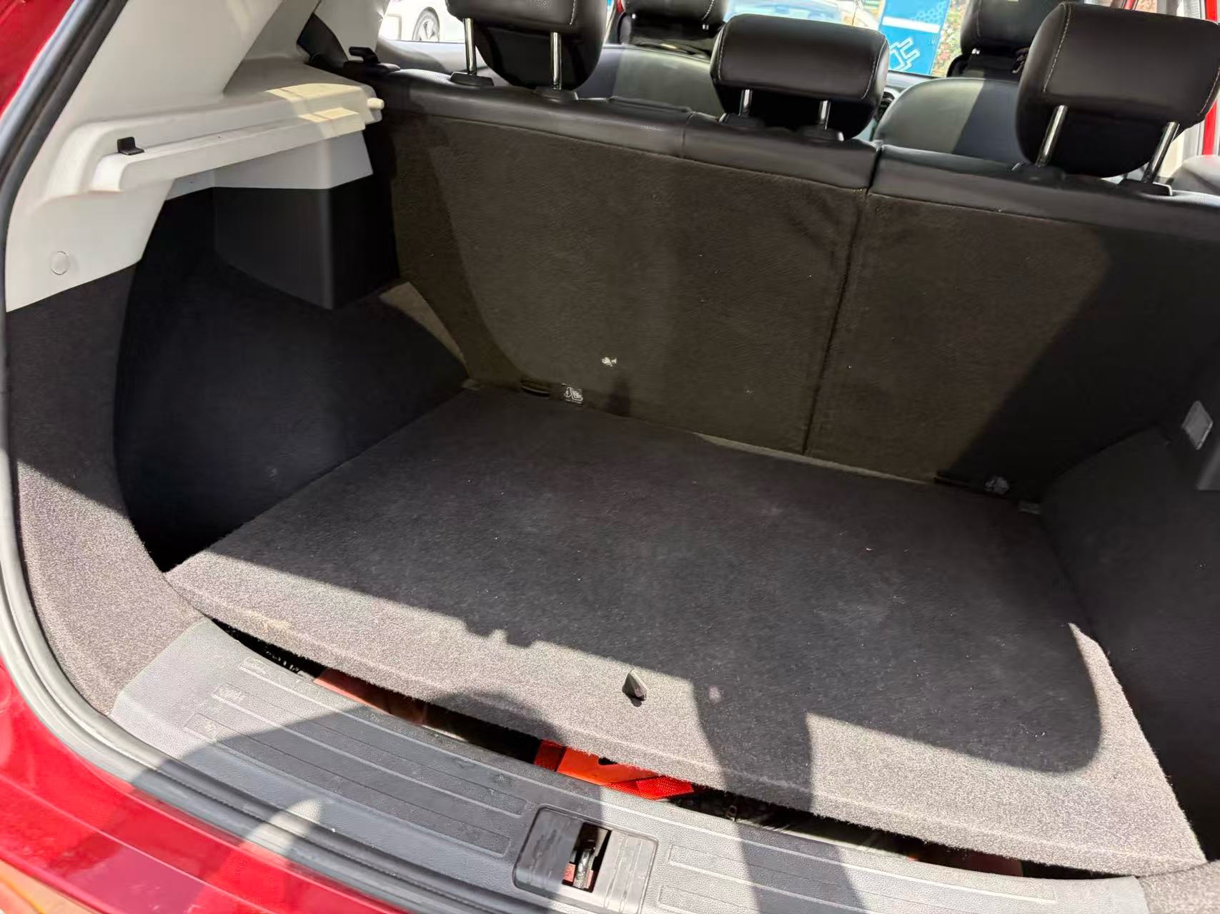 MG ZS 2019 car image #2