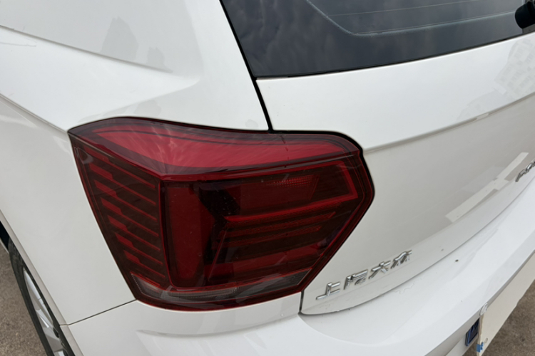 Volkswagen Polo 2021 car image #24