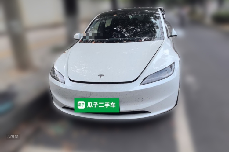 Tesla Model 3 2025 car image #3