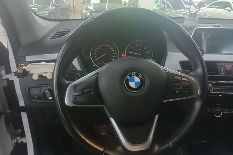 BMW X1 2016 #11 BMW X1 2016 car image #11