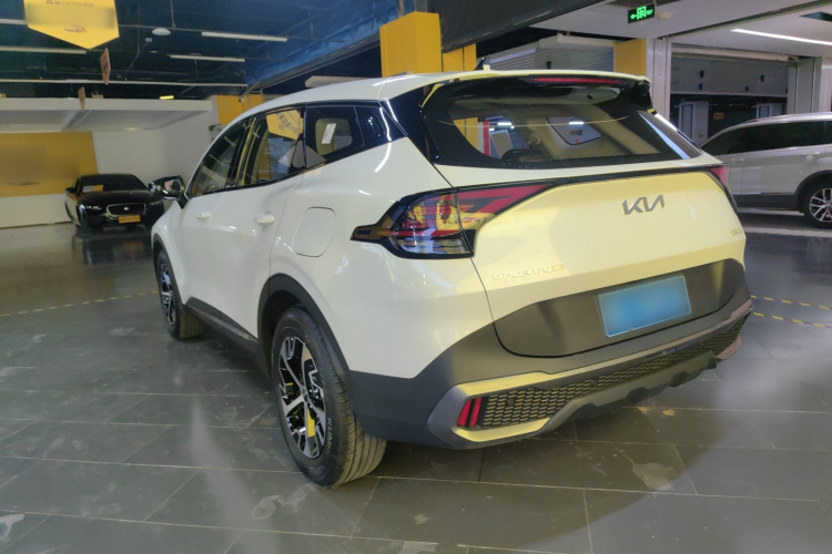 起亚 狮铂拓界 2025 汽车图片 #7