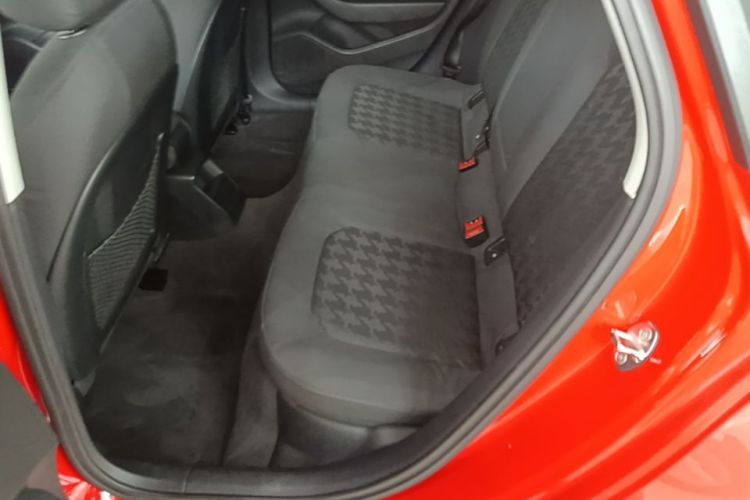 Audi A3 2016 car image #19